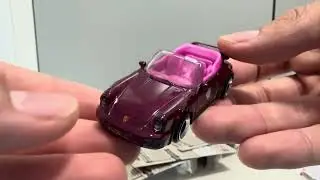Hotwheels Porsche 911 Turbo Cabriolet (964) Hot wheels mainline is back? Review & Unboxing