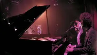 'Bloodshot Eyes'  (Wynonie Harris) Live performance by The Cream Colored Ponies