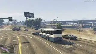 BUS DASHOUR CIRCULANDO A AEROPUERTO INTERNACIONAL