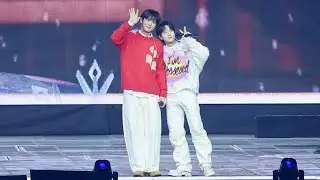 【2025 SMTOWN LIVE】EXO (엑소) 'The First Snow (첫 눈)' 4K Fancam 직캠 250111