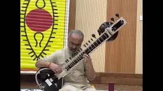 Raga Patdeep on Sitar by Pt. Shubhendra Rao at Bapu Tower, Patna for SPIC MACAY