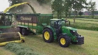 Gras Häckseln | LU Ahuis | John Deere 8600i |  2 x John Deere 6215R | 2 x Krone TX 460 D