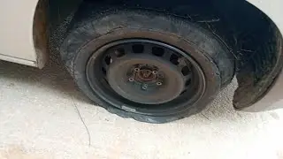 Aj dost ke car ka Tire phat gia | courier ka Kam krty wakt tire blast ho gia | tire Kon dal k deta