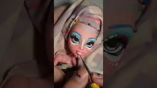 Making a Gyaru Lagoona #monsterhigh #ooak #shorts