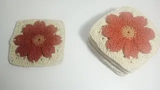 Square de flor em croch&ecirc;