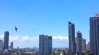 Ultimate Low Flying Jets Shocking Spectacors