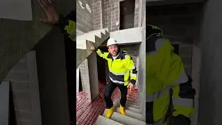Самая надежная лестница для загородного дома.