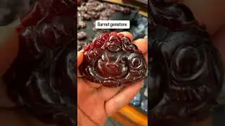 Garnet gemstone #daquy #jewelry #gemstones #thanhruvyr #daquytunhien #gems #ruby #sapphire #spinel
