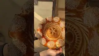 Amazing Uzbekistan bread! 🥰 Is this the prettiest bread in the world? 🤷🏽&zwj;♂️ With @bread5426