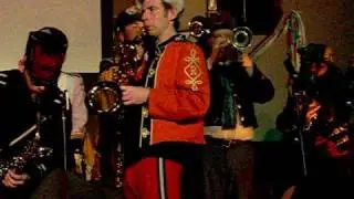 Mucca Pazza - Group Meditation.MOV