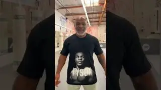 Mike Tyson Predicts The FUTURE Of Heavyweight Boxing! #boxing #floyd #ufc #viral #mma #miketyson