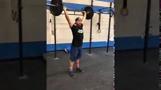 Демонстрация рывка с виса - CrossFit190