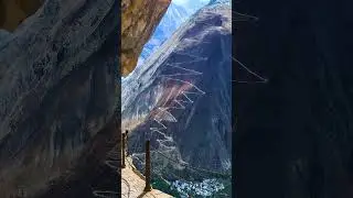 The straight line distance is less than 100 meters  #Scenery #Tourism #shorts