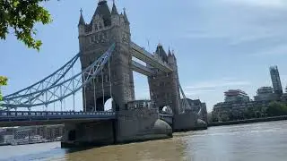 Thames River Side Walk