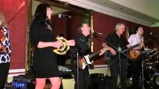 Tipperary Wedding Band - Loco