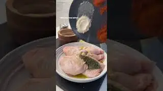 Juicy Baked Chicken Thighs with Lemon-Dill Yogurt Sauce: The EASY Keto Recipe for Fat Loss