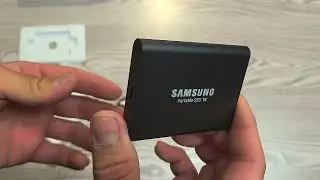 Распаковка портативного твердотельного накопителя Samsung T5 USB 3.1 2 ТБ для Xbox Series S/X