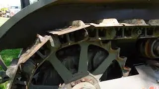 Caterpillar Thirty Walk-Around