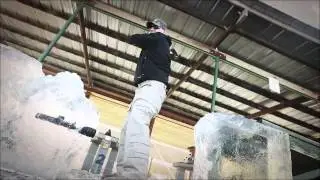 Rugged: Leupold VX-6 vs Ice Block