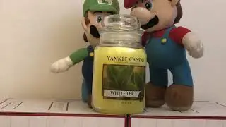 Yankee Candle Review: White Tea (RETIRED AND HARD TO FIND) #yankeecandle