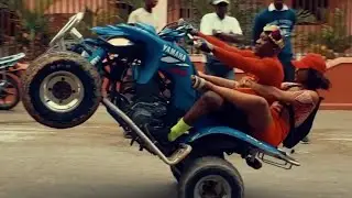 Show de motocyclette dans les rues de Jérémie à l'occasion de la fête St-Louis