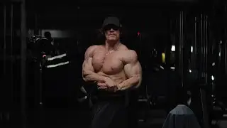 17 Days Out - Chest.