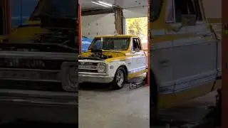 69 c10 pulling wheelie..#c10 #noprep #youtubeshorts #shorts #greggandee #dcchipsealjunkies
