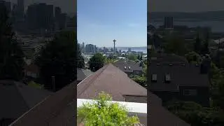 Amazing views of downtown Seattle and Space Needle!