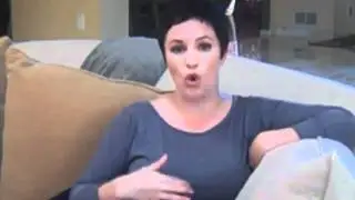 Pregnant Woman Reviews Genie Bra..It's so Comfortable!!