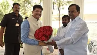 CM KCR Meets Central Coal Minister Praises His Efforts - Hybiz.tv