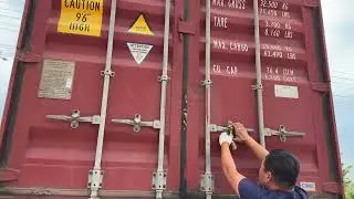 This video shows you how a grain silo roll forming machine produces