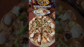 Multan Best Pizza #pizza  #fastfood #food #youtubeshorts #shorts #bhattisays #bhattiblogs #multan