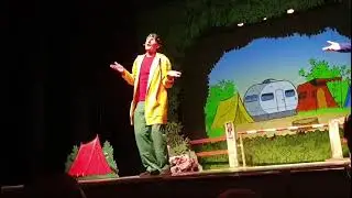 Ernst en Bobbie theater Vakantieshow wachten duurt zo lang