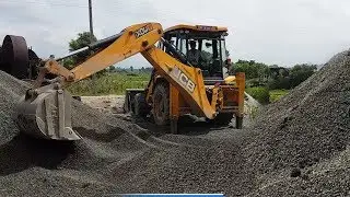 JCB Dozer Working On Sandy Place - Roadplanet JCB VIDEO