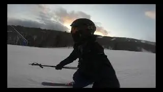 Pratt Daddy skiers