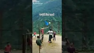sidhei tauko ma 😂😂#vallyball #shrots #funny #viral #youtubeshorts #mane gurung