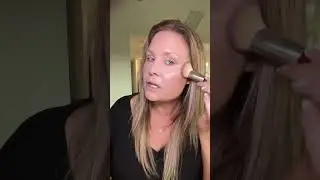 TikTok&rsquo;s best-kept blonzer secret is officially out&mdash;NYX Buttermelt gives high-end glow on a