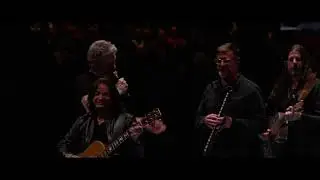 ROGER WATERS - THE BAR, OUTSIDE THE WALL - LIVE
