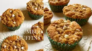 Apple Crumble Muffins | @TheRecipeGarden 