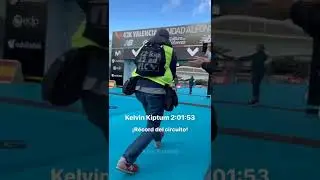 Kelvin Kiptum Wins Valencia Marathon 2022 | Fastest Time|R For Running| #marathon #shorts #valencia