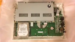 Korg Mp10 Pro: can internal Toshiba MK2565GSX SATA 250 GB hard drive be replaced with an SSD drive?