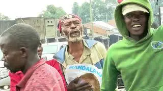 Nandala Mafabi nga abawagizi be bamwaniriza  mu town yee Mbale
