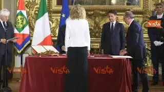 Dal tono solenne della Bongiorno all'emozione di Giulia Grillo: il giuramento delle donne al Governo