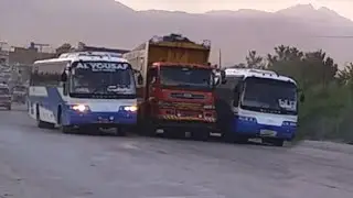 Crazy Overtakes || Bus Overtakes || Bus Horn || Crazy Driver || Quetta Buses