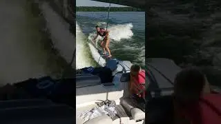 Surfing Ropeless behind 2007 Yamaha AR230
