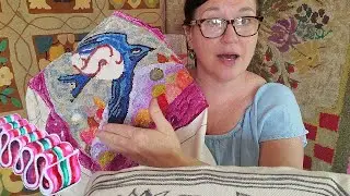 Rug Hooking with stretch velvet... rich, luminous, forgiving, and so much fun!