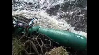 Pinned packraft