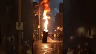 😱Street Pole Struck by Lightning Sparks Blaze