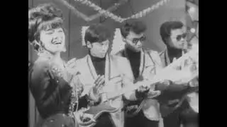 HATI MUDA - Saloma (1966)