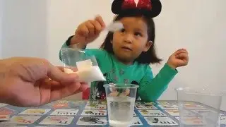 Космическая слизь проводим химический опыт дома Space mucus conduct chemical experiments at home